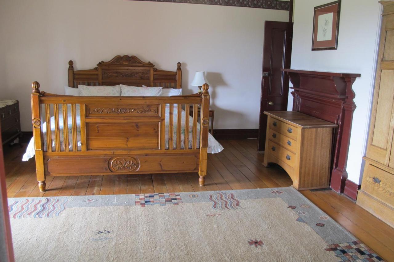 Holmhurst Guest House バサースト エクステリア 写真